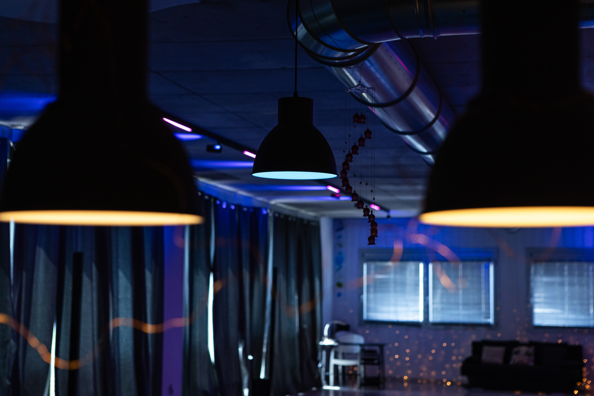 lampade soffitto sala ballo bolzano, lampade, installazione e progettazione, luci led atmosfera - Bressan Lighting Alto Adige
