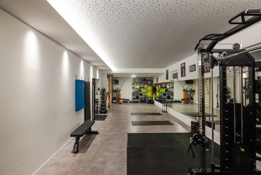 Lichtdesign für den Fitnessraum in Bozen – Südtirol: Design-Leuchten und -Lampen – Bressan Lighting