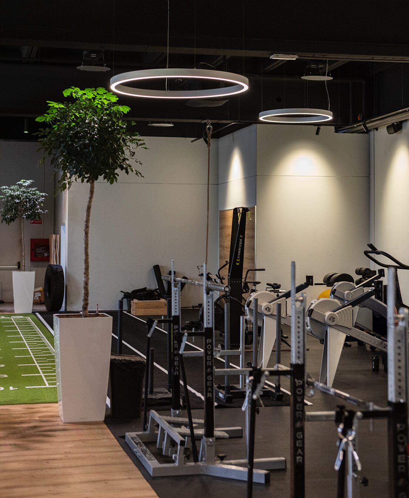 2Fit Centro Fitness Bolzano Alto Adige Bressan lighting progettazione illuminazione di interni